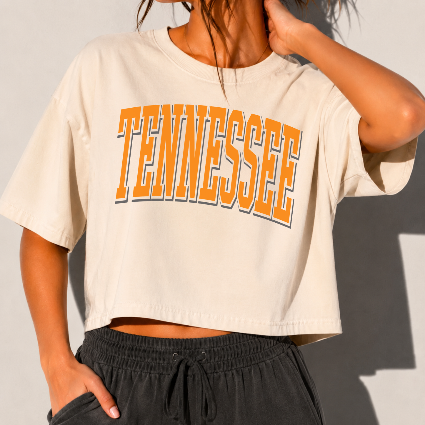 Tennessee Vintage Arch Boxy Cropped Graphic Tee | Ivory Mid-Length College Style Shirt