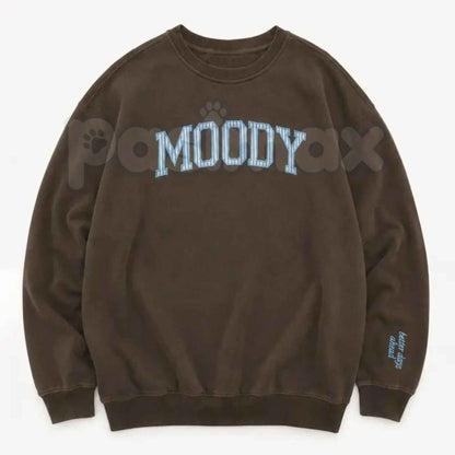 Moody Minimalist Embroidered Sweatshirt – Cozy Aesthetic Crewneck